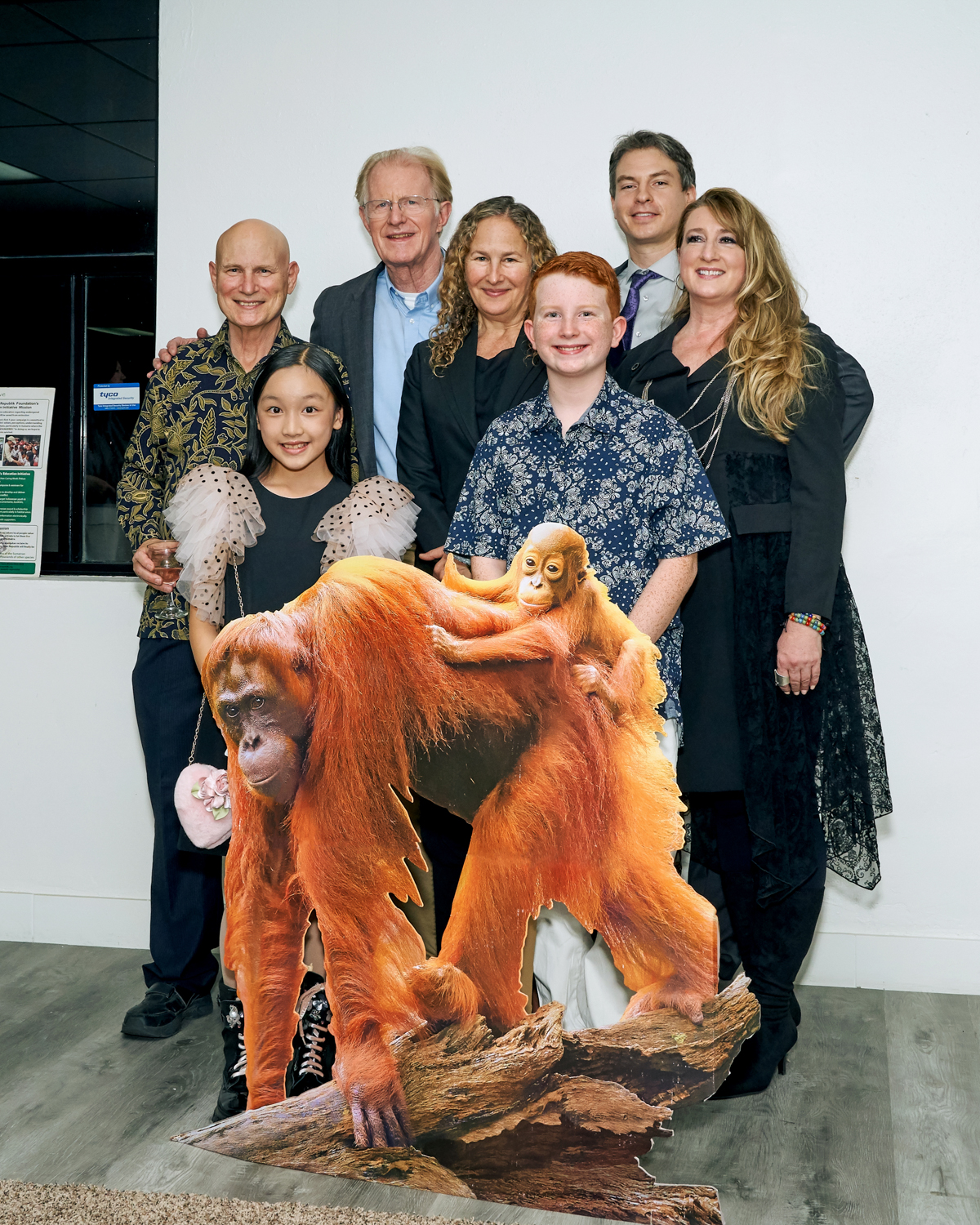 group shot of gary, ed, malea, jack, dianna, topher, and ronna