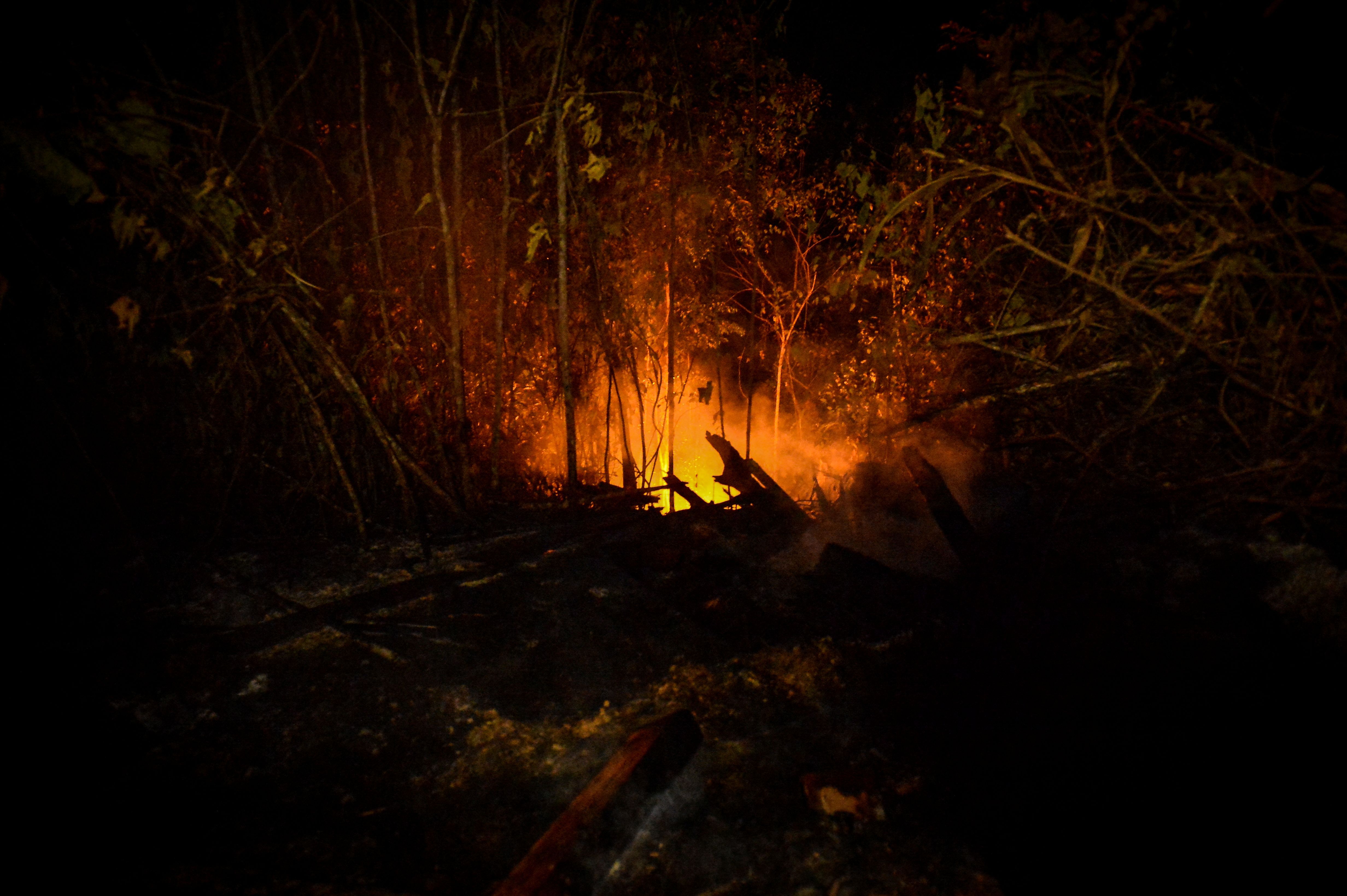 Fires at Lababan